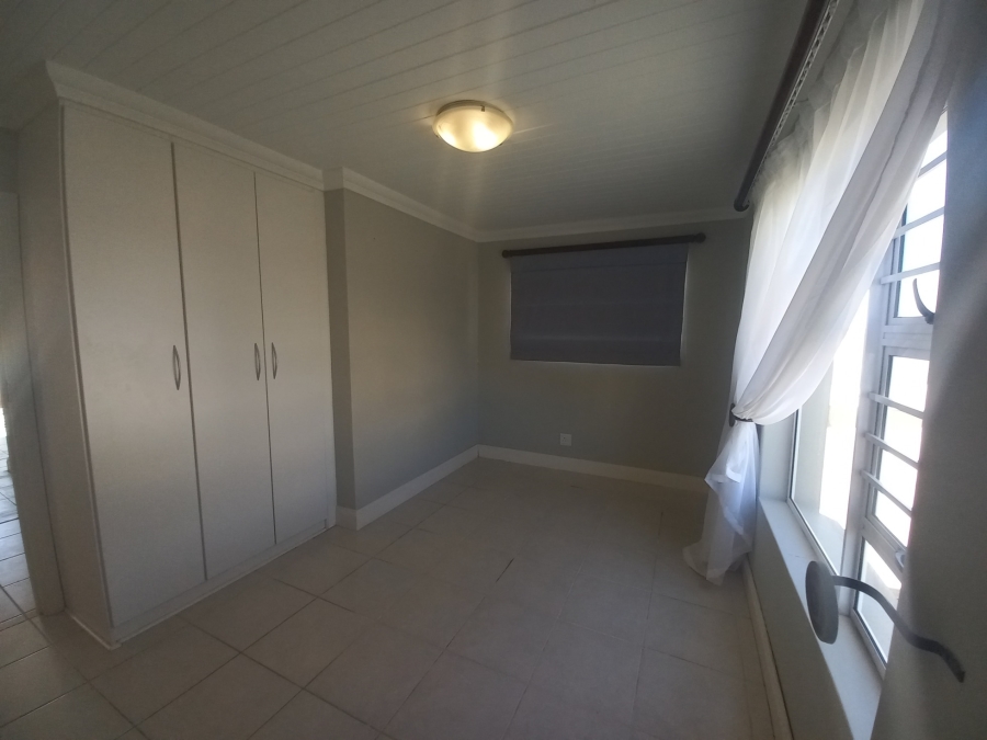 To Let 3 Bedroom Property for Rent in Gonubie Eastern Cape